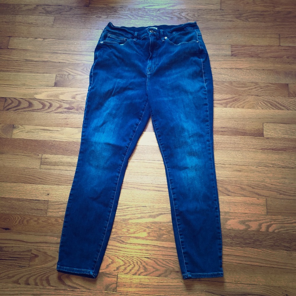 Good American Jeans - Good Legs